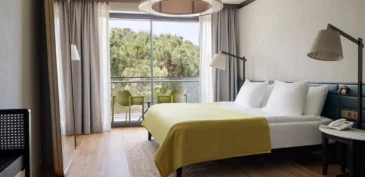 A Block Land View Room