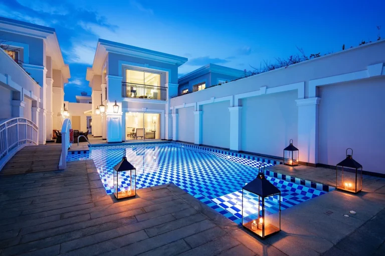 Design Pool Villa