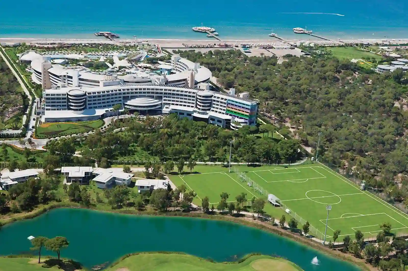 Cornelia Diamond Golf Resort & SPA
