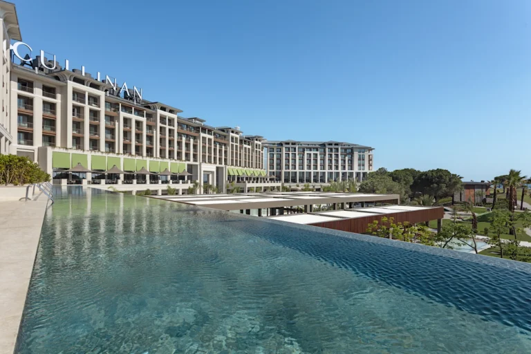 Cullinan Belek - Swim-Up Pool
