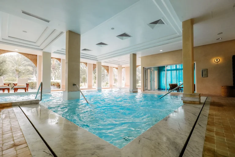 स्पा - टिकिडा गोल्फ पैलेस