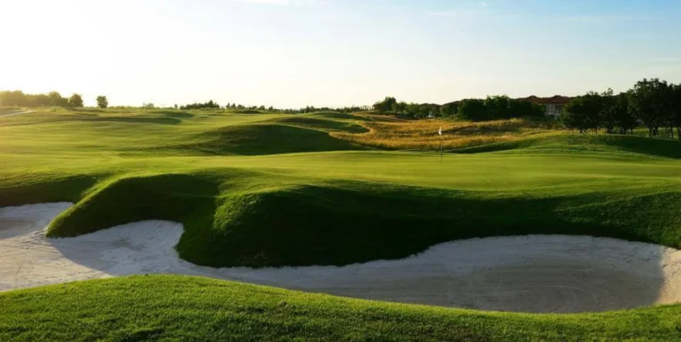 Lighthouse Golf Course