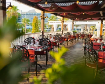 Albatros Main Restaurant