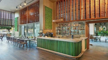Titanic Bistro
