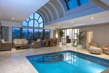 King Suite