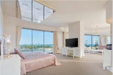 Royal Suite