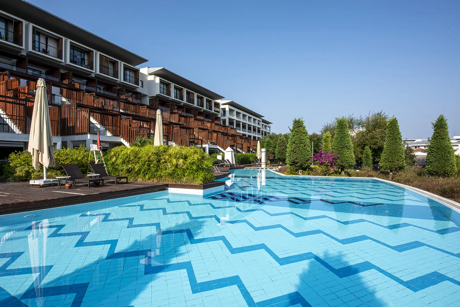 Relax Pool