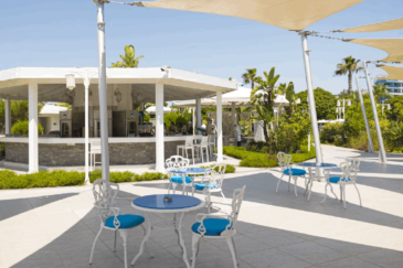 Beach Bar