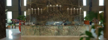 Leaf Lobby Bar