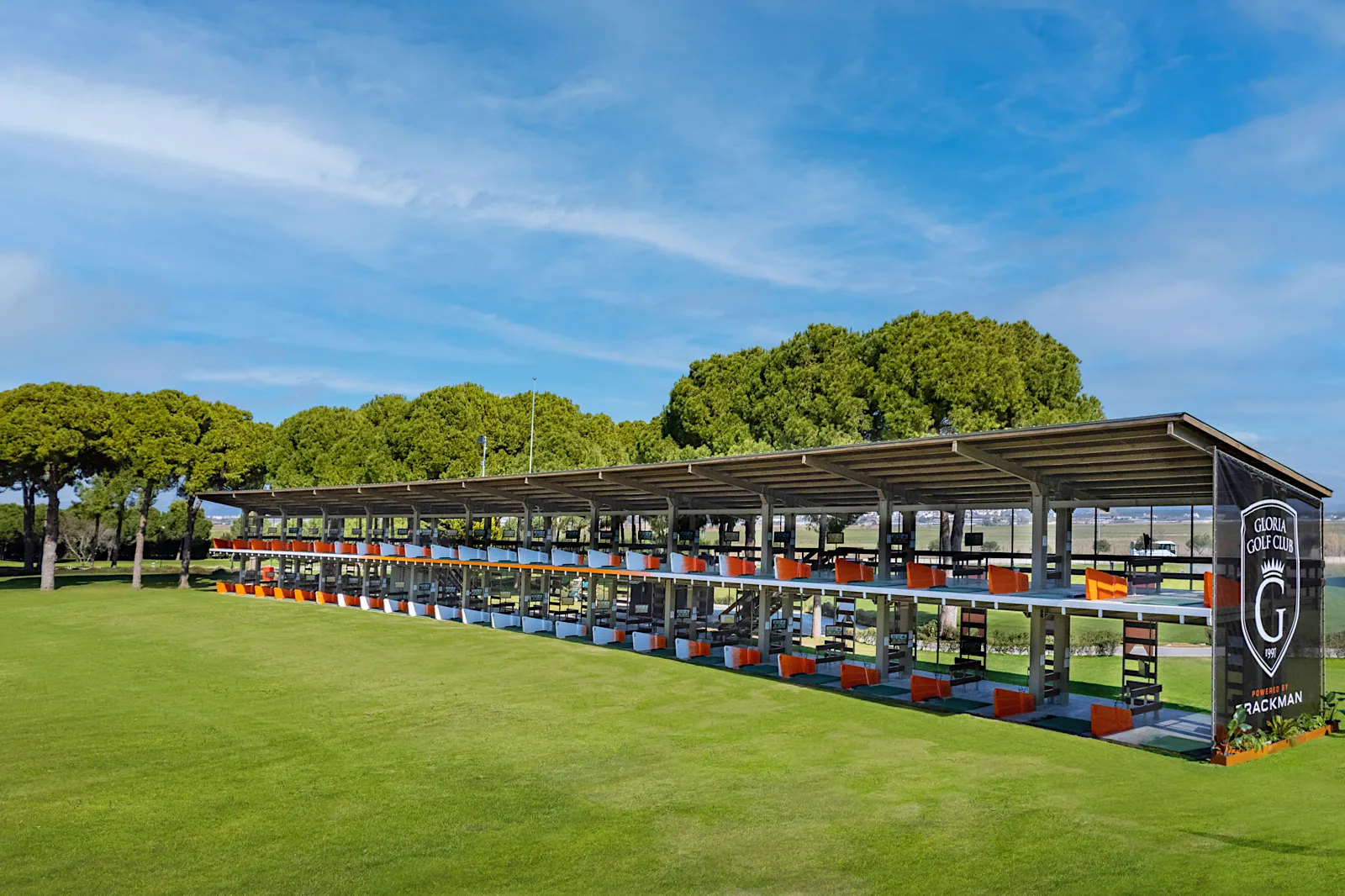 Gloria Golf Club Trackman Range