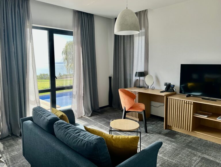 Green Villa 18th Hole