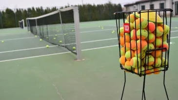 Tennis